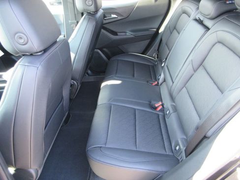 New 2026 Chevrolet Equinox LT w/ Convenience Package II image 14