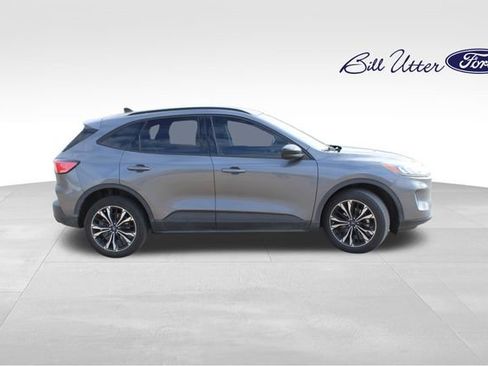 Certified 2022 Ford Escape SEL w/ SEL Stealth AWD Package image 4