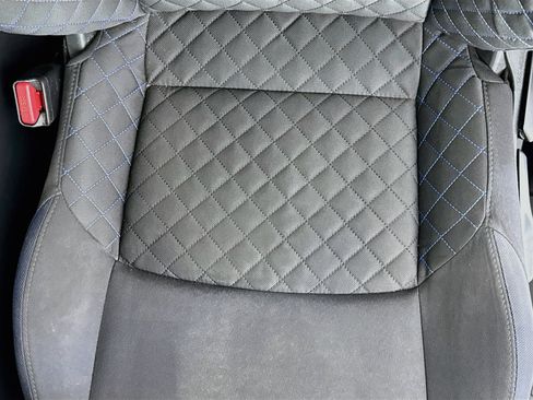Certified 2021 Toyota C-HR XLE FWD image 18