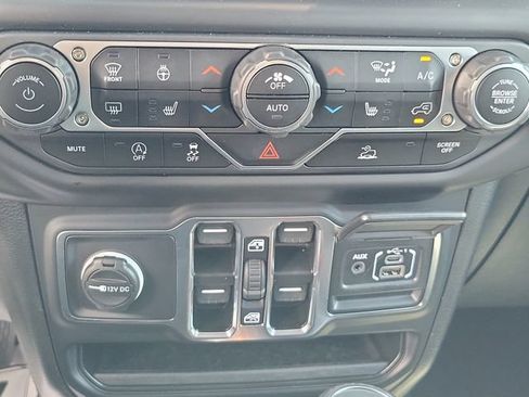 Used 2023 Jeep Gladiator Sport AWD/4WD image 33