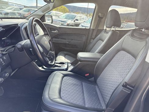 Used 2020 Chevrolet Colorado Z71 image 12