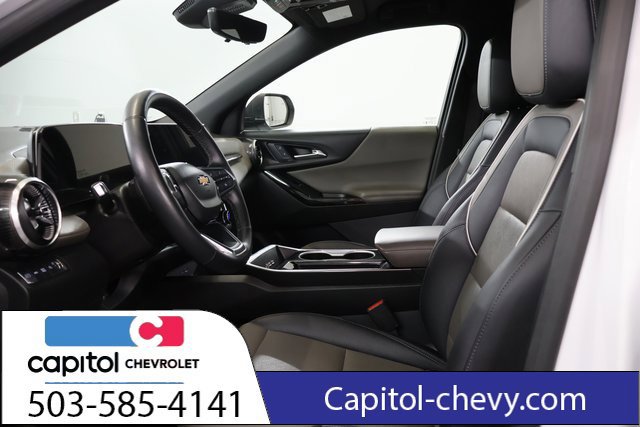 Used 2025 Chevrolet Equinox LT w/ Convenience Package II AWD/4WD image 12