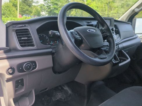Used 2021 Ford Transit 250 Low Roof w/ Exterior Upgrade Package RWD image 10