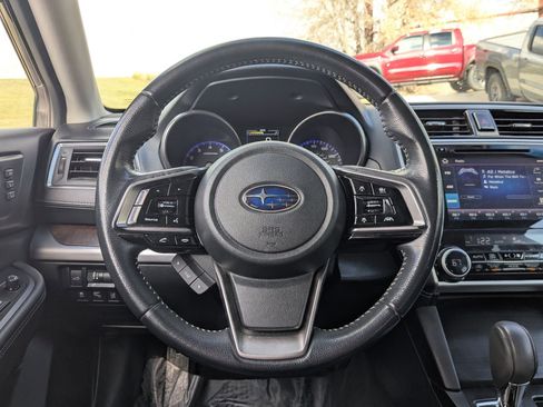 Used 2019 Subaru Outback 3.6R Limited w/ Popular Package #2 image 18