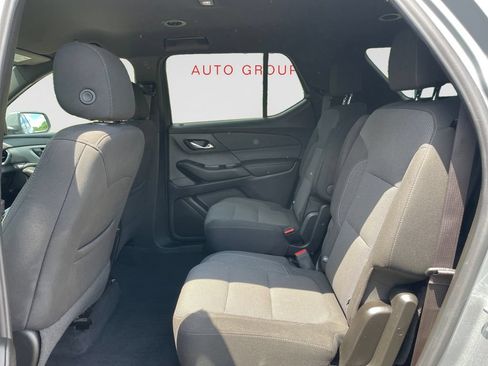 Used 2023 Chevrolet Traverse LT w/ Midnight/Sport Edition AWD/4WD image 15