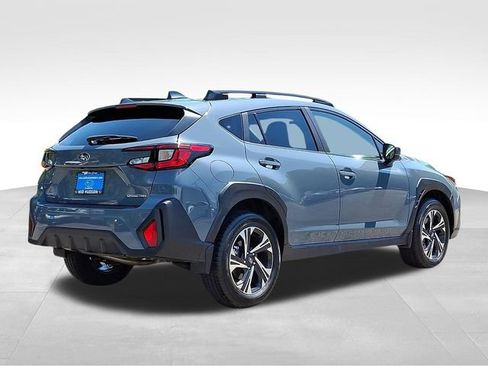 Used 2025 Subaru Crosstrek 2.5i Premium AWD/4WD image 6