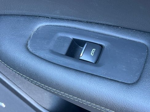 Used 2026 Cadillac XT5 Luxury FWD image 22