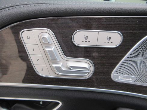 Used 2021 Mercedes-Benz GLE 450 4MATIC image 29