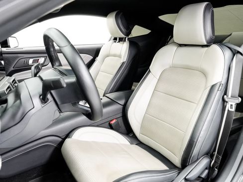 Used 2024 Ford Mustang Premium RWD image 5