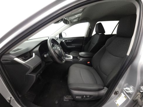 Certified 2024 Toyota RAV4 XLE AWD/4WD image 4