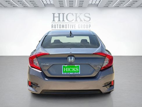 Used 2018 Honda Civic EX image 6