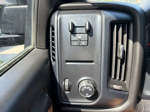Used 2015 GMC Sierra 2500 4x4 Double Cab w/ Snow Plow Prep Package image 33