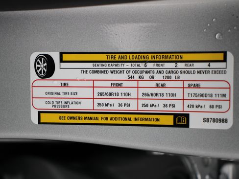 New 2025 Jeep Grand Cherokee L Laredo image 40