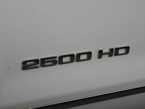 Used 2018 Chevrolet Silverado 2500 LTZ w/ Z71 Package, Off-Road image 8