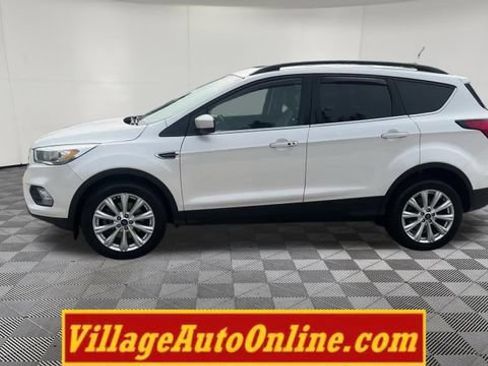 Used 2019 Ford Escape SEL AWD/4WD image 41