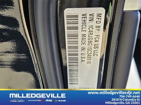 New 2025 Jeep Grand Cherokee Limited w/ Black Appearance Package image 21