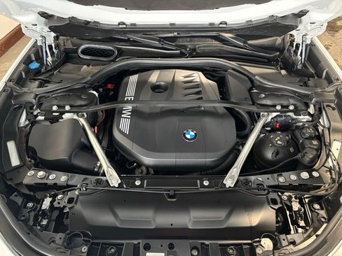 Used 2025 BMW 740i xDrive image 21