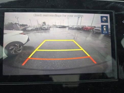 Used 2023 Hyundai Santa Cruz SEL image 3