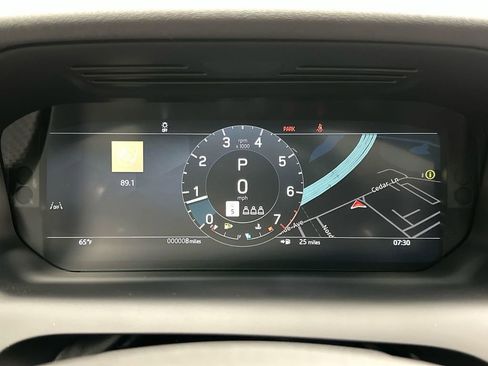 New 2026 Land Rover Discovery Sport Landmark image 23