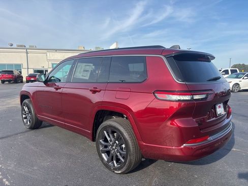New 2026 Jeep Grand Cherokee L Limited AWD/4WD image 3