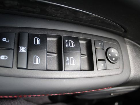Used 2025 Dodge Durango R/T AWD/4WD image 24