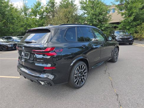 New 2026 BMW X5 xDrive40i w/ M Sport Package AWD/4WD image 3