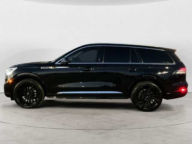 Used 2021 Lincoln Aviator Reserve w/ Equipment Group 210A AWD/4WD image 8
