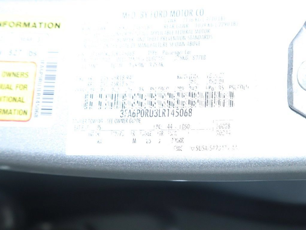 Used 2020 Ford Fusion Titanium FWD image 23