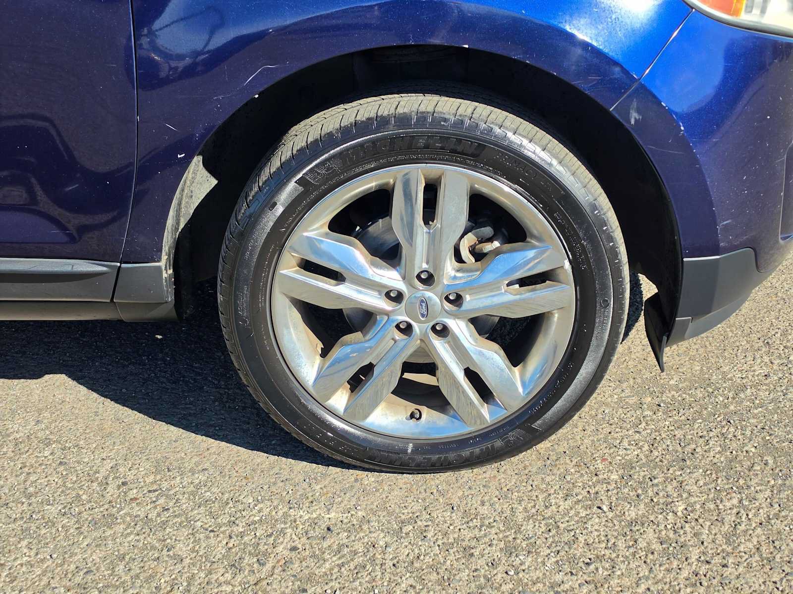 Used 2011 Ford Edge Limited w/ 302A Rapid Spec Order Code FWD image 11