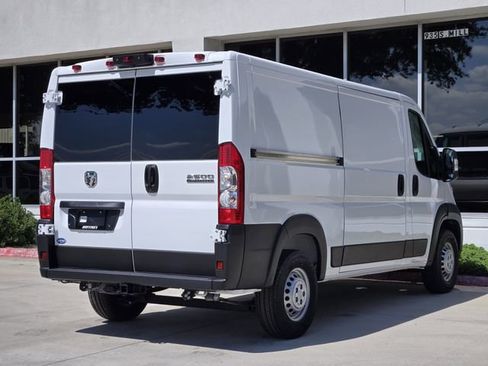 Used 2025 RAM ProMaster 2500 FWD image 7