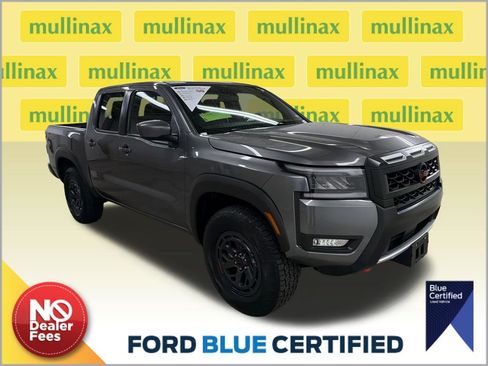 Used 2026 Nissan Frontier PRO-4X AWD/4WD image 1