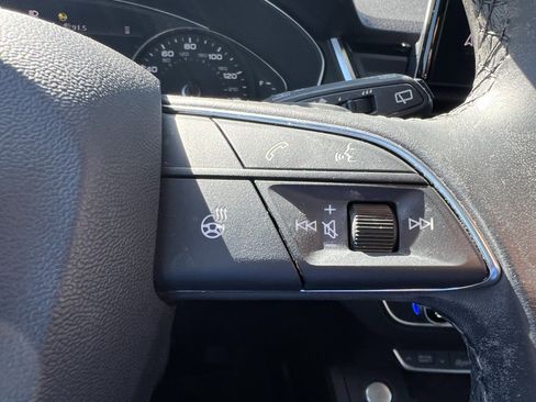 Used 2023 Audi Q5 2.0T Premium w/ Convenience Package image 20