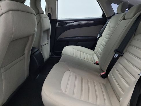 Used 2019 Ford Fusion S image 18