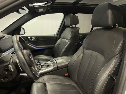 Certified 2022 BMW X5 xDrive45e w/ M Sport Package image 14
