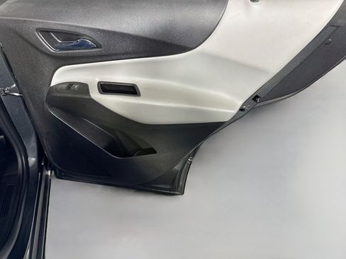 Used 2018 Chevrolet Equinox LS FWD image 28