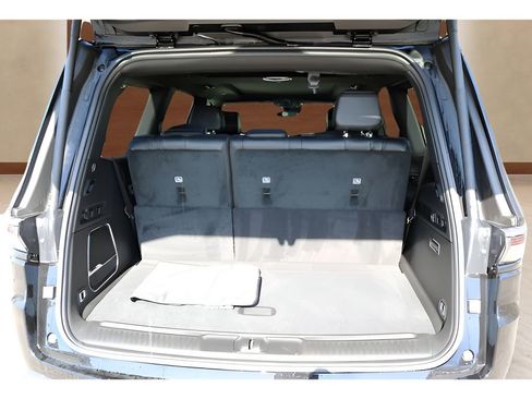 New 2026 Jeep Grand Wagoneer Limited w/ Premium Group II AWD/4WD image 18