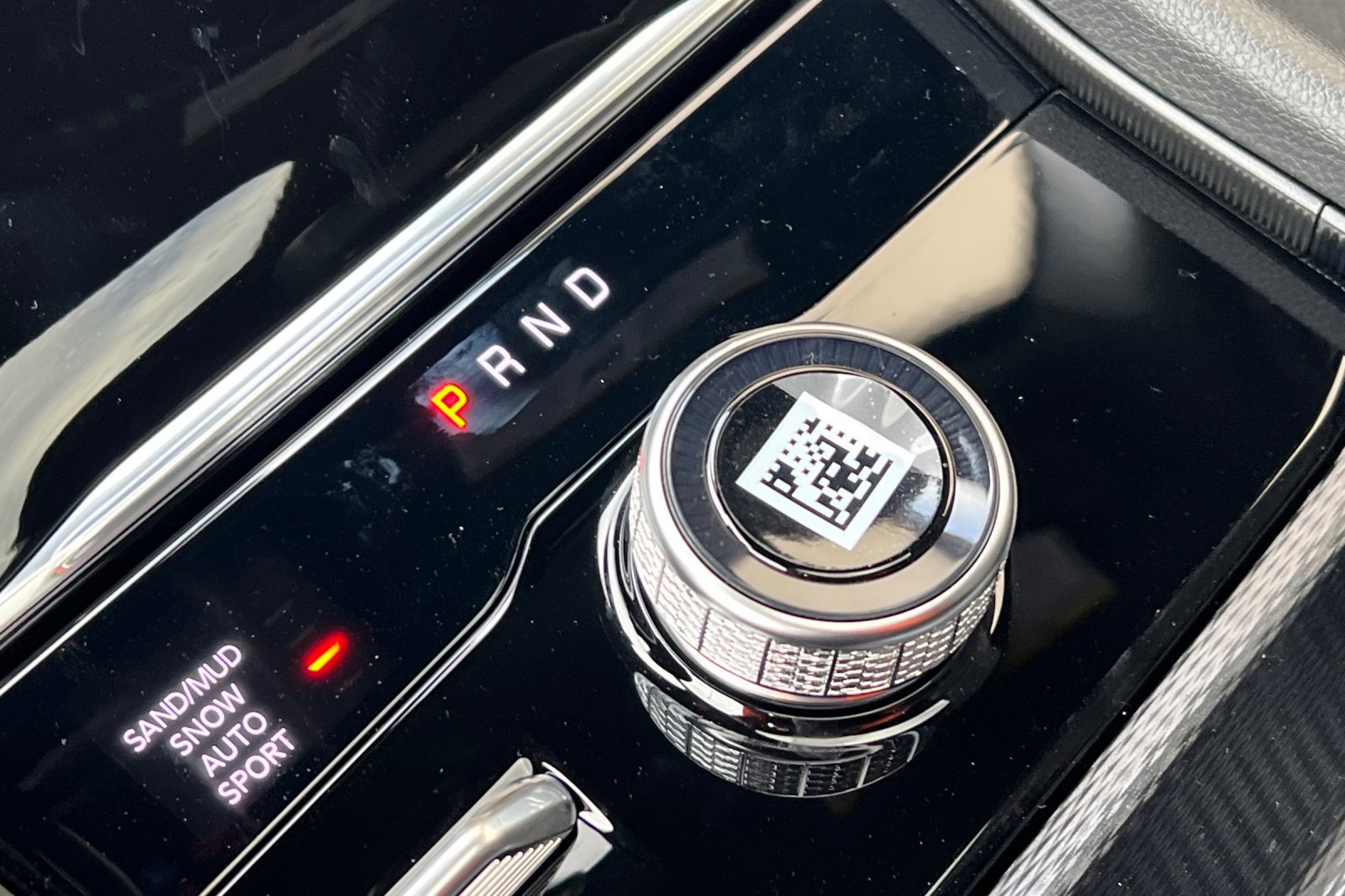 New 2026 Jeep Grand Cherokee Altitude AWD/4WD image 26