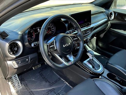 Certified 2023 Kia Forte GT-Line image 9