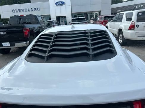 Used 2020 Ford Mustang GT Premium w/ GT Performance Package RWD image 7