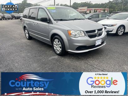 Used 2017 Dodge Grand Caravan SE