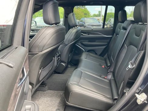 New 2024 Jeep Grand Cherokee Limited 4xe w/ Luxury Tech Group II image 21