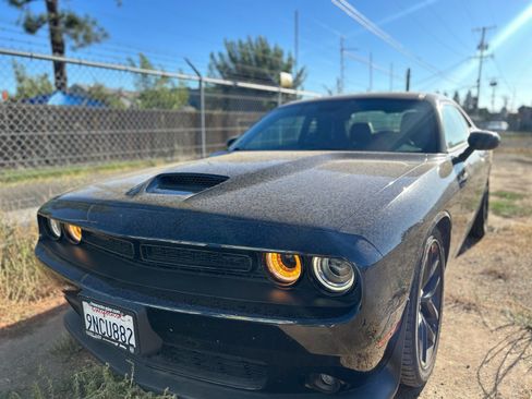 Used 2023 Dodge Challenger GT w/ Plus Package RWD image 9