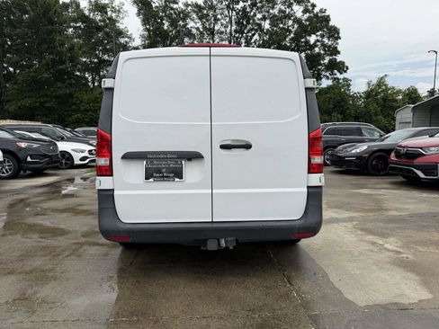 Used 2018 Mercedes-Benz Metris image 18