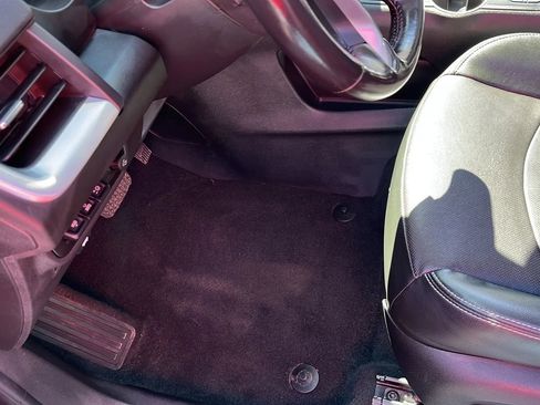 Used 2022 GMC Terrain SLT w/ Tech Package image 14