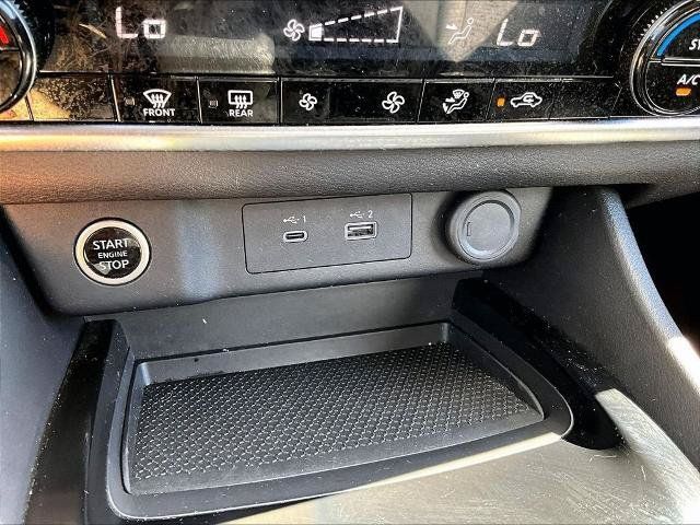 Certified 2023 Nissan Rogue SV AWD/4WD image 25