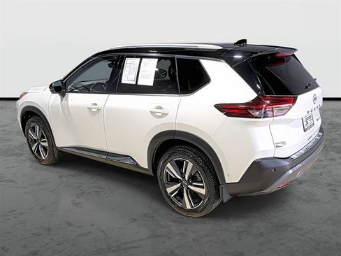 Used 2023 Nissan Rogue SL w/ SL Premium Package AWD/4WD image 2