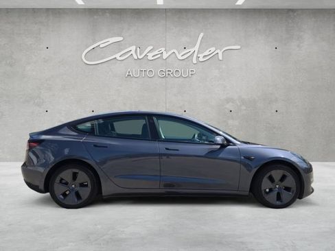 Used 2023 Tesla Model 3 Standard Range RWD image 17