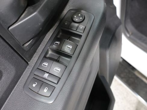 Used 2016 RAM 1500 Express AWD/4WD image 13