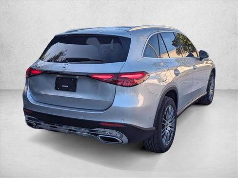 New 2026 Mercedes-Benz GLC 300 image 2