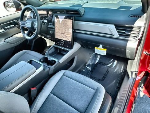 New 2026 GMC Terrain Elevation image 30